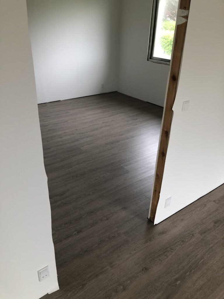 Akustikgulve - Bachmanns Tæpper og Gulve - thumbnail IMG 1023 - Akustikgulve thumbnail_IMG_1023