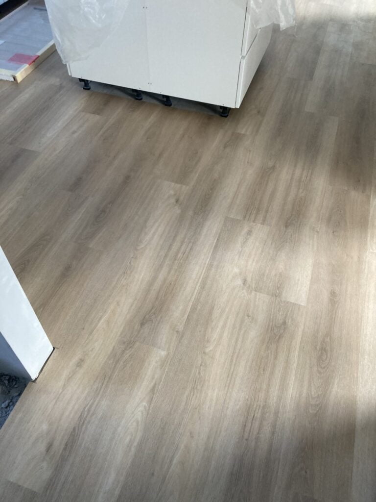 Akustikgulve - Bachmanns Tæpper og Gulve - thumbnail IMG 2396 - Akustikgulve thumbnail_IMG_2396